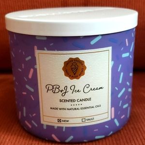 Bath & Bodyworks PB&J Ice Cream 3-wick Candle *Limited Edition*